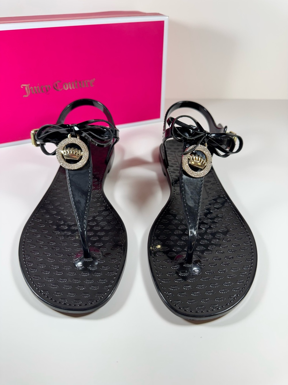 Juicy Couture Black Jelly Bow Thong Sandals Gold Crown Charm Y2k Retro Women's 7